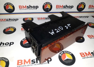 Ящик бардачок центральный в торпедо Мерседес W210 - купить Сочи