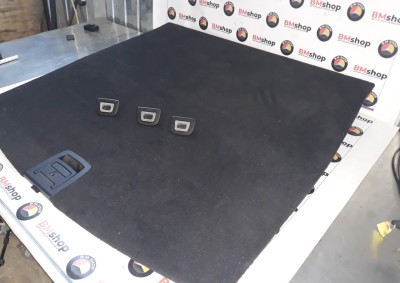 Пол багажника черный бмв Е61 - купить Сочи