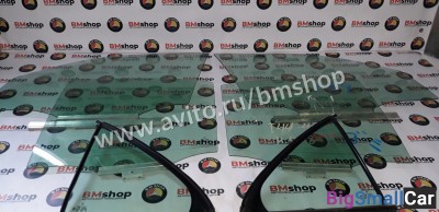 Стекло двери (комплект) Мерседес W210 из Японии