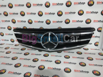 Решетка радиатора Mercedes C 180 CGI 2014 W204 271.820 A2048800023