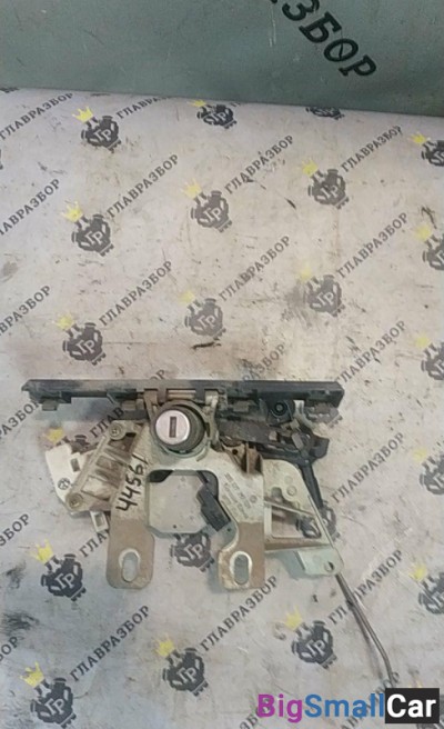 Замок крышки багажника с активатором Passat  B5  седан 1996-2000 б/у