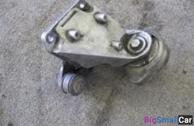 Кронштейн кпп VAG 8D0399108AN Правый V6 - купить Сочи