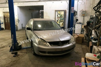 Стекло лобовое на Митсубиси Лансер 2008 г - купить Сочи