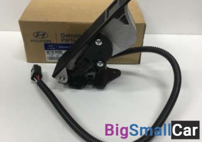 Педаль газа Hyundai HD78 D4DD 327105K003