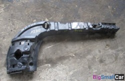 Крепление бампера сред. прав. (51 Оснащение Кузов) 51127239884