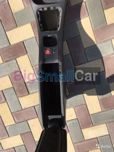 Подлокотник renault laguna 2 01/07 - купить Сочи